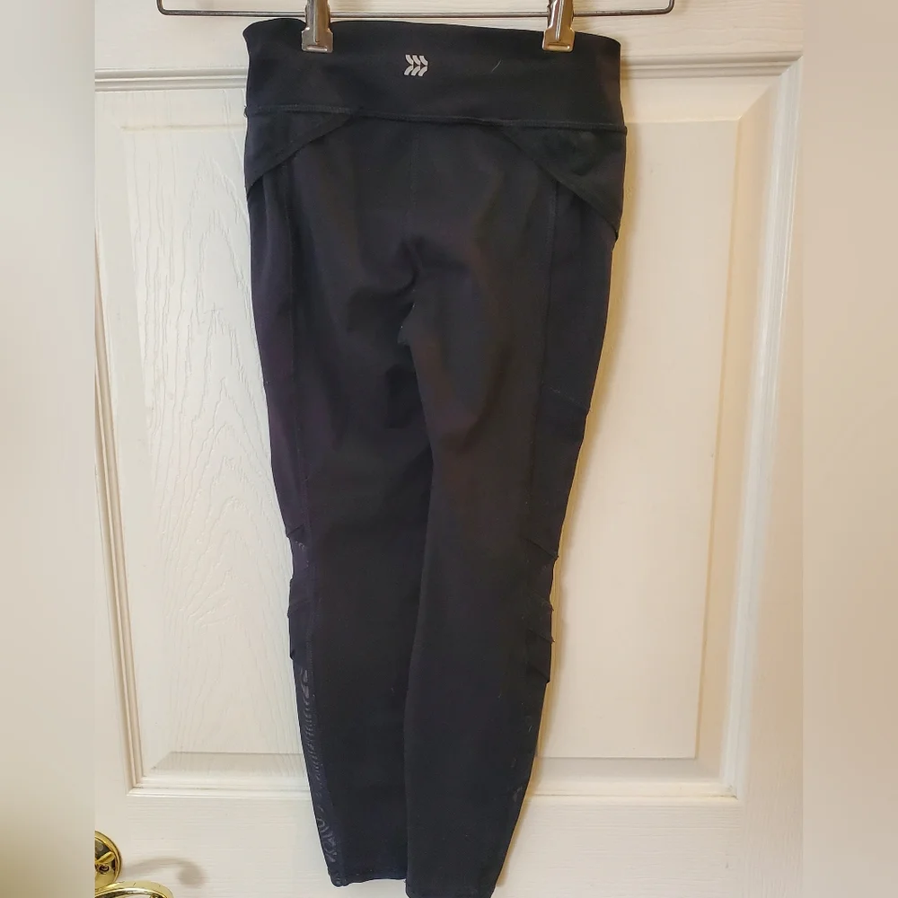 All In Motion Girl's Athleisure Pants With Pockets Size Medium - Picture 2 of 4